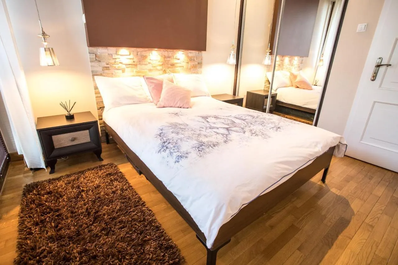 Apartamento Royal Parkside Cracovia